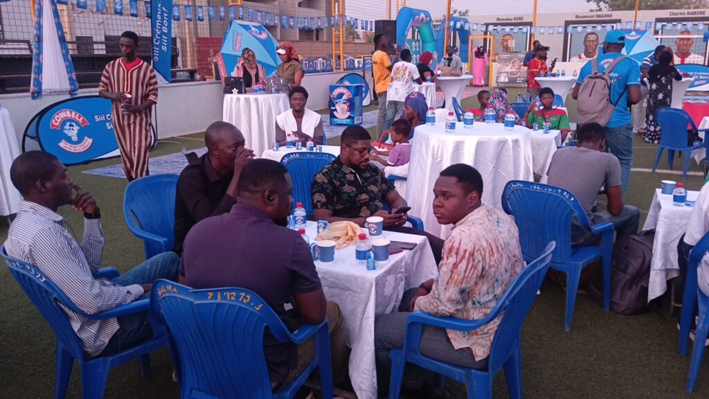 Ouagadougou : la marque Cowbell organise une rupture collective pour marquer son lancement au Burkina Faso